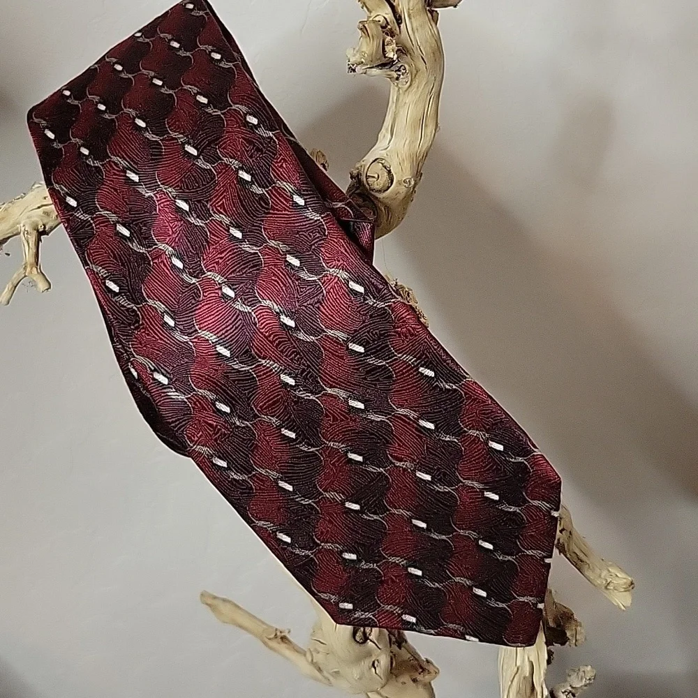Silk Nature Conservancy Tie